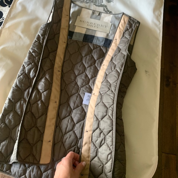 Burberry Brit Reymoore Trench Coat - Picture 15 of 16